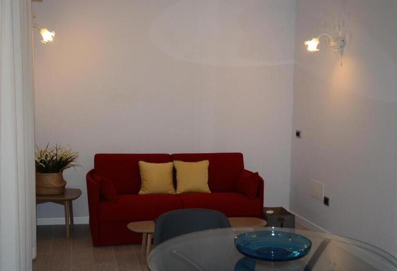 Люкс Повышенной Комфортности, Les 7 Suites Erica