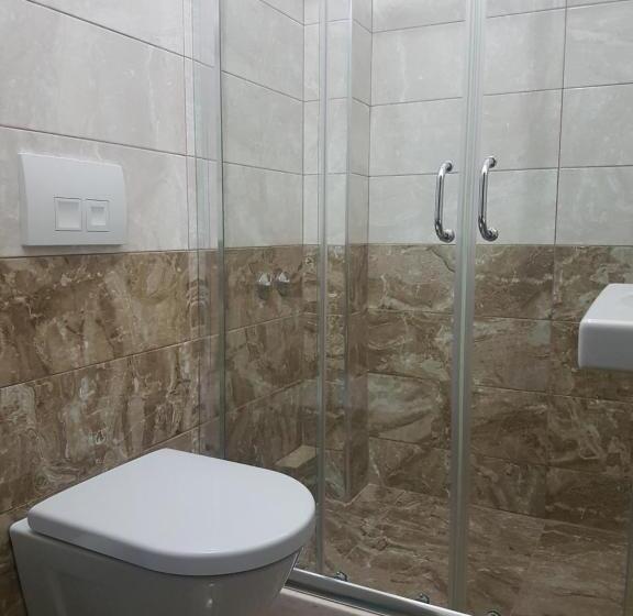 스탠다드 싱글 룸, Bristol Hotel Tirana