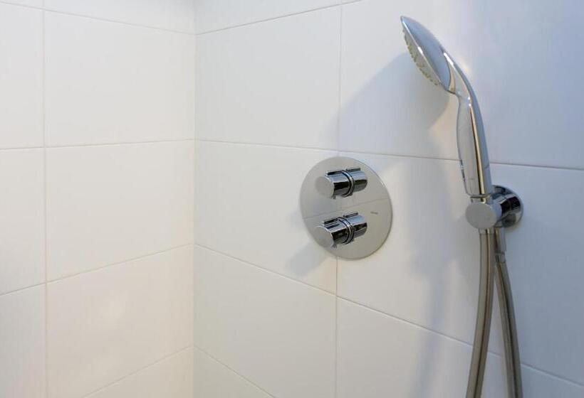 اتاق اکونومی یک تخته, Hostal Sol Y Miel