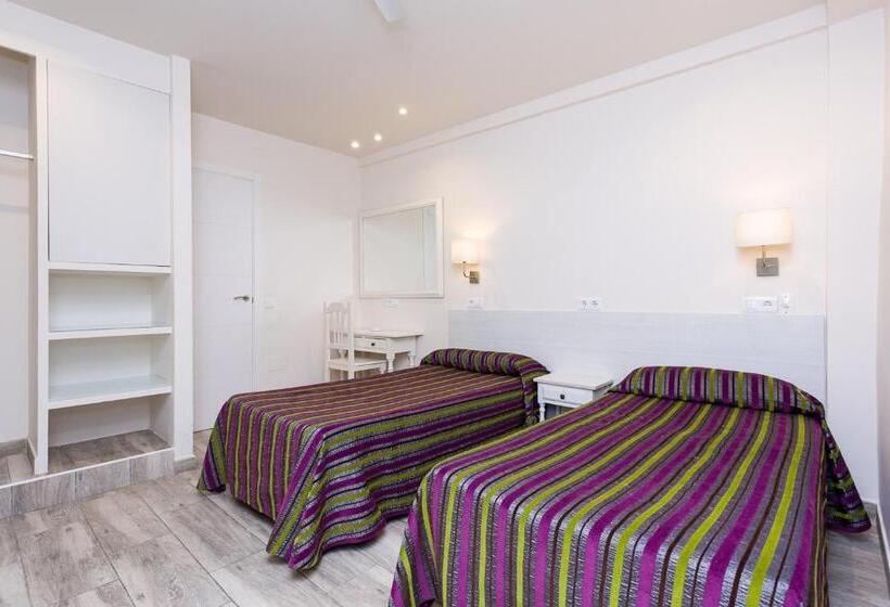 スタンダードルーム, Hostal Sol Y Miel