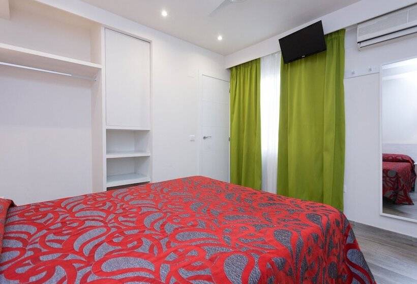 スタンダードルーム, Hostal Sol Y Miel