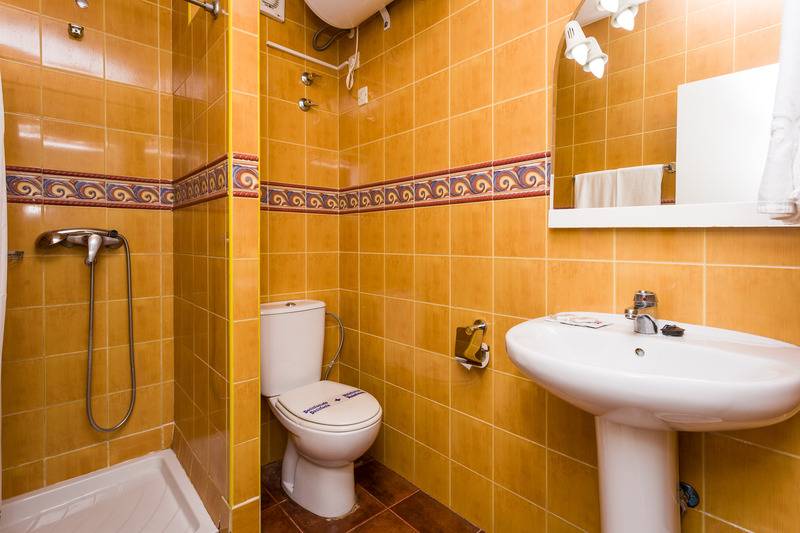Четырехместный Номер Стандарт, Hostal Sol Y Miel