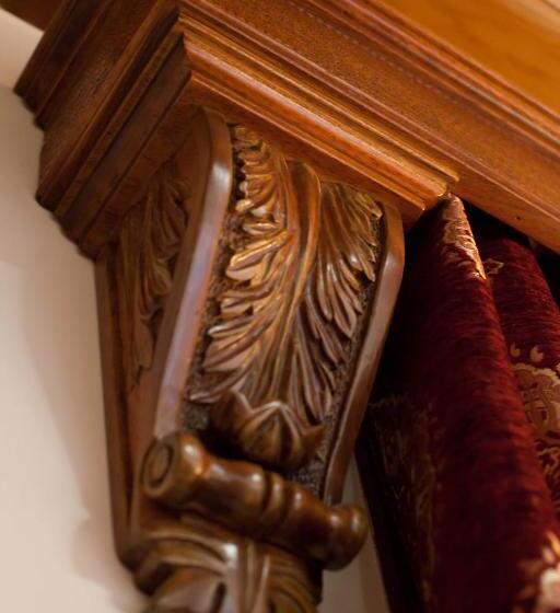 标准间, Brilant Antik