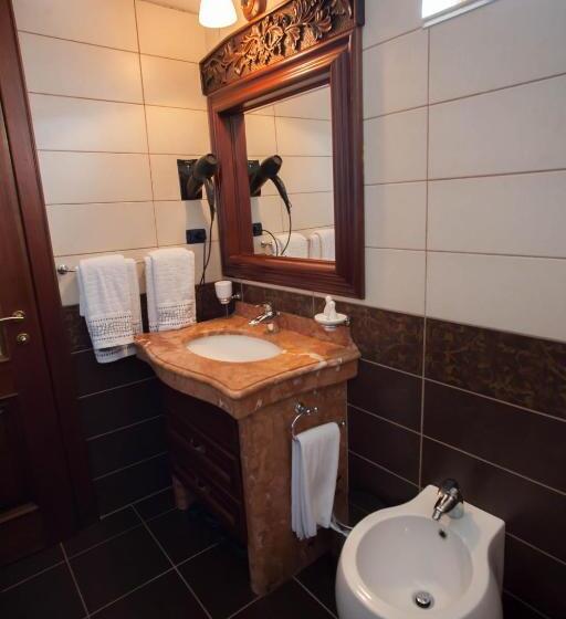 标准间, Brilant Antik