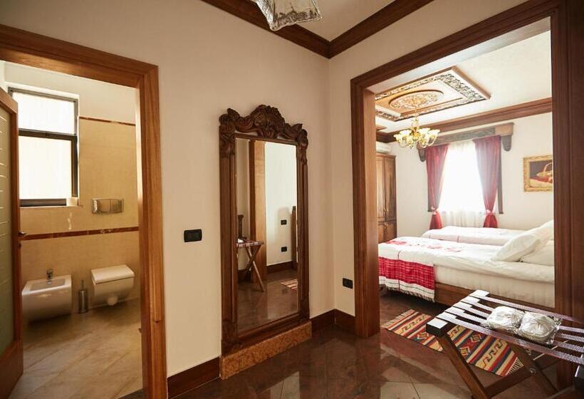 三人经典房间, Brilant Antik