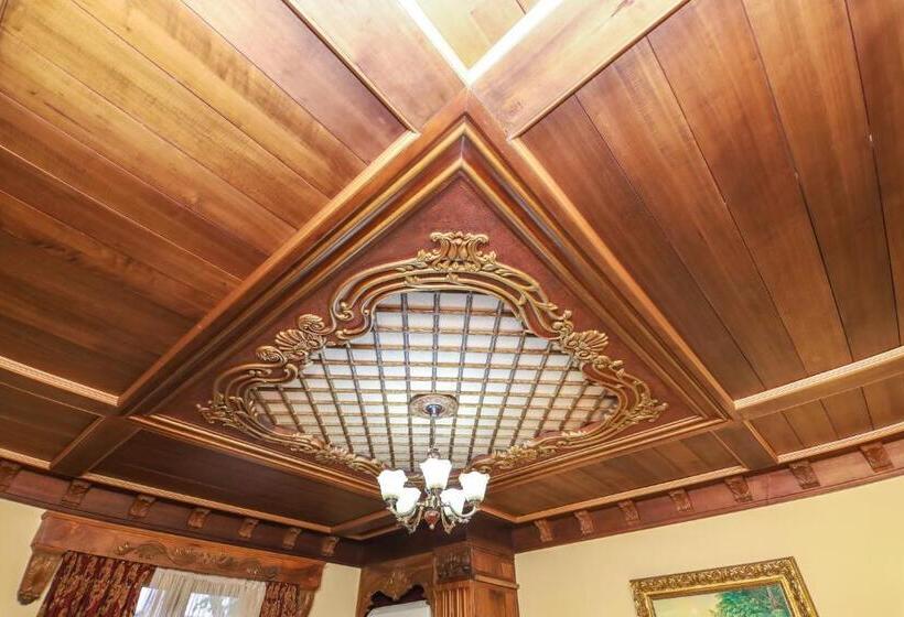 豪华房间, Brilant Antik