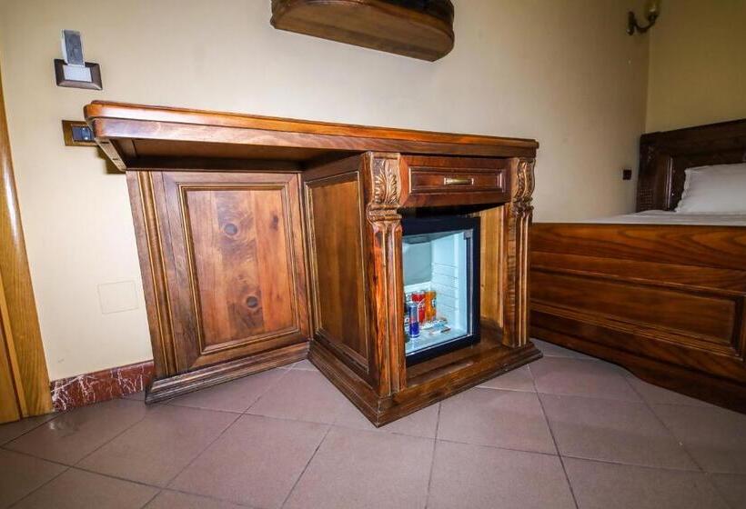 豪华家庭房间, Brilant Antik