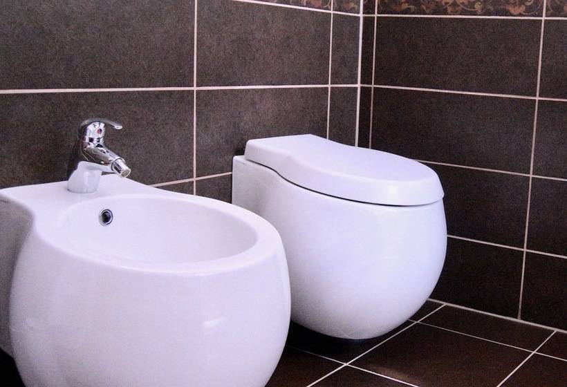 标准间, Brilant Antik