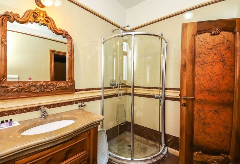 豪华房间, Brilant Antik