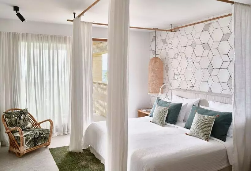 سوییت لوکس, Phāea Cretan Malia, A Member Of Design Hotels