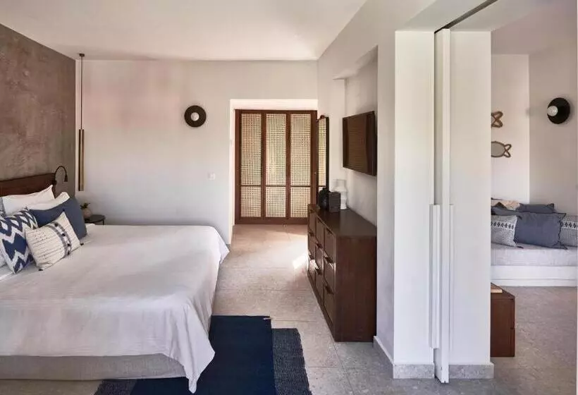 بنگله خانوادگی, Phāea Cretan Malia, A Member Of Design Hotels