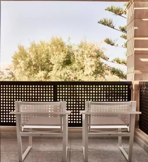 سوییت جونیور, Phāea Cretan Malia, A Member Of Design Hotels