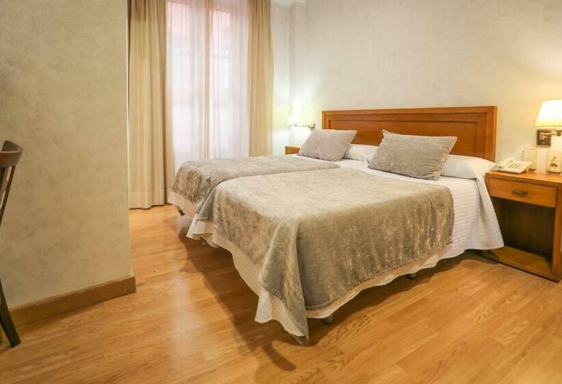 اتاق استاندارد, Granada Centro