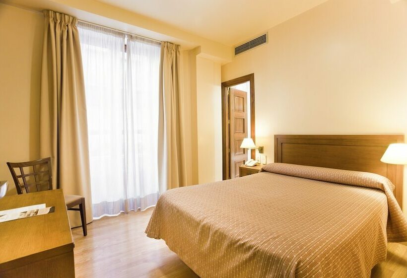 اتاق استاندارد, Granada Centro