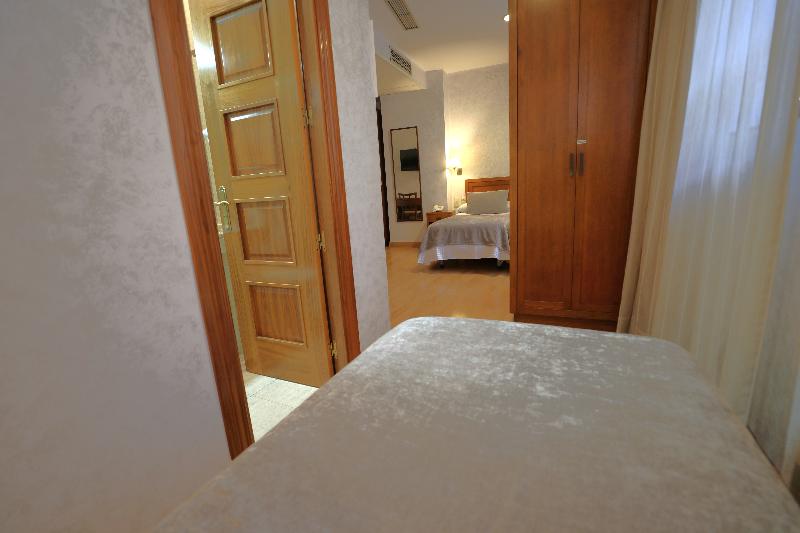 اتاق استاندارد, Granada Centro