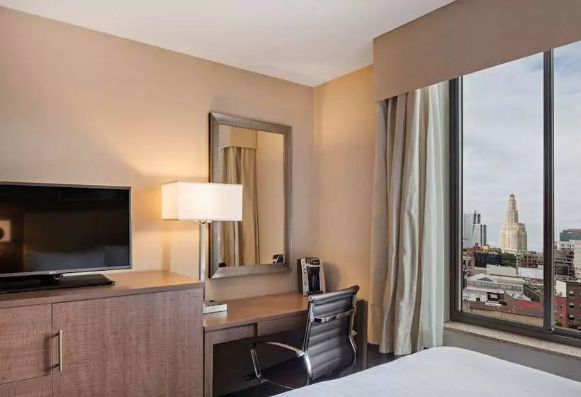 ２ダブルベッドのスタンダードルーム, Holiday Inn Express Brooklyn, An Ihg
