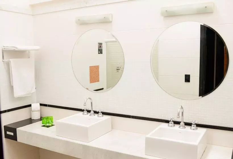 سوییت جونیور, Ibis Styles Rio Preto Monte Libano
