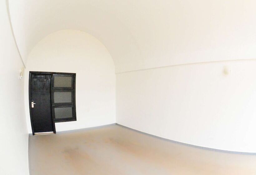 דירת משפחה, Ibis Styles Rio Preto Monte Libano