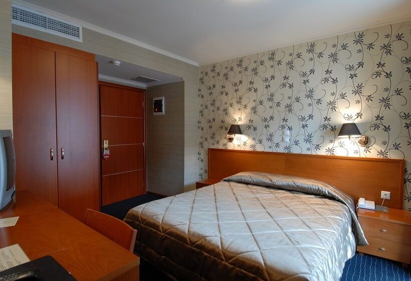 اتاق استاندارد یک نفره, Palatino