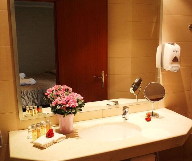 اتاق استاندارد, Palatino