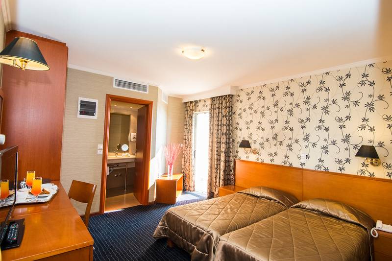 اتاق استاندارد با چشم‌انداز کوهستان, Palatino