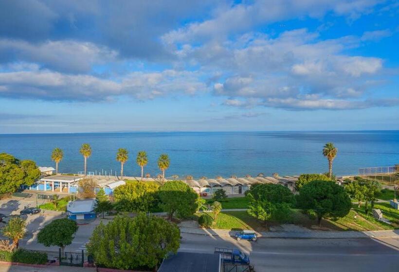 اتاق استاندارد با چشم‌انداز دریا, Palatino