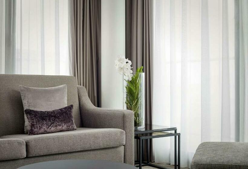 Пентхаус Люкс, Park Plaza County Hall London