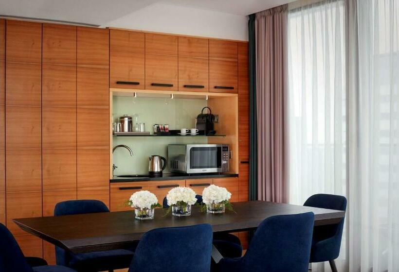 Пентхаус Люкс, Park Plaza County Hall London