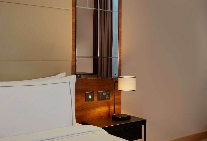 Номер Superior, Park Plaza County Hall London
