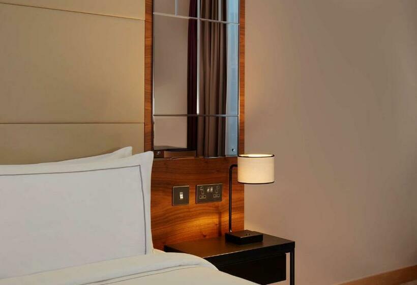 Номер Superior с Видом, Park Plaza County Hall London