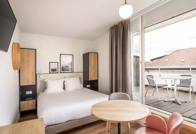 استودیوی پریمیوم, Apparthotel Privilodges Le Royal
