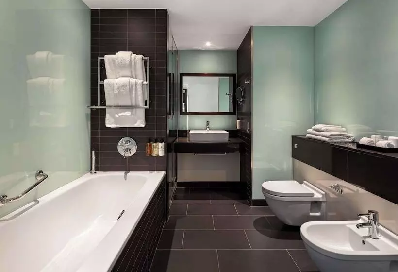 スイート, Radisson Blu Hotel, London Canary Wharf East