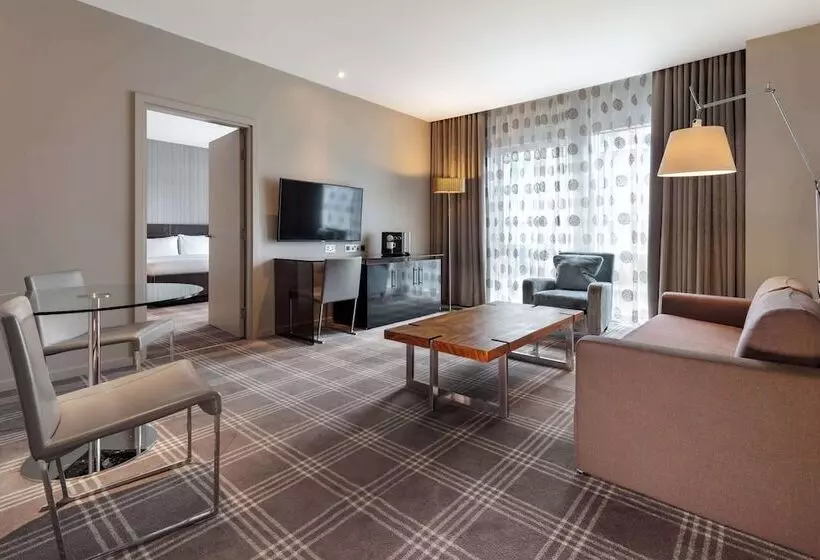 スイート, Radisson Blu Hotel, London Canary Wharf East