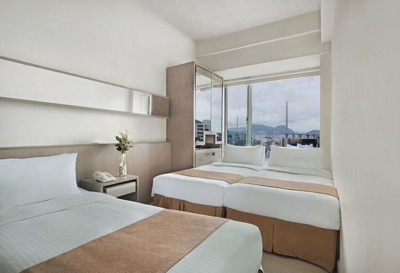 اتاق استاندارد سه نفره, Rambler Oasis