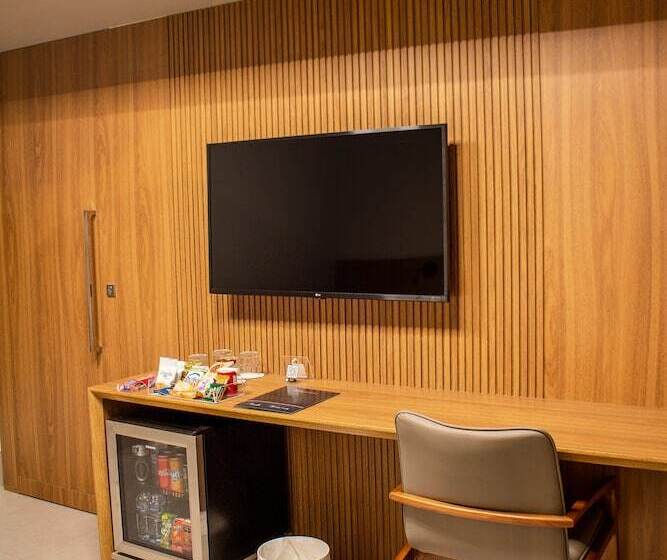 Номер Стандарт, Amazon Taiamã