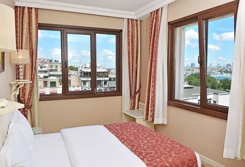 اتاق استاندارد با چشمانداز دریا, The And Hotel Sultanahmet Special Category