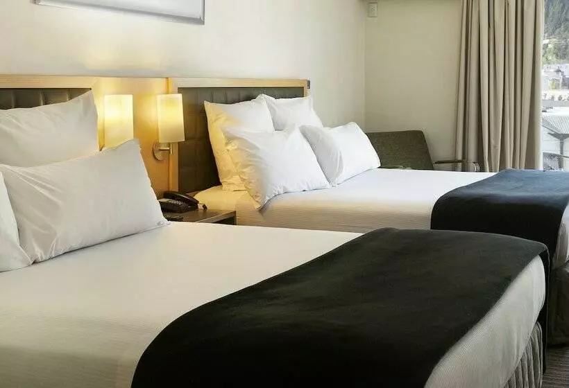 اتاق استاندارد با 2 تخت دوبل, Novotel Queenstown Lakeside