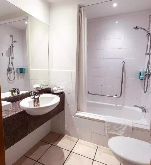 اتاق استاندارد با تخت بزرگ, Novotel Queenstown Lakeside