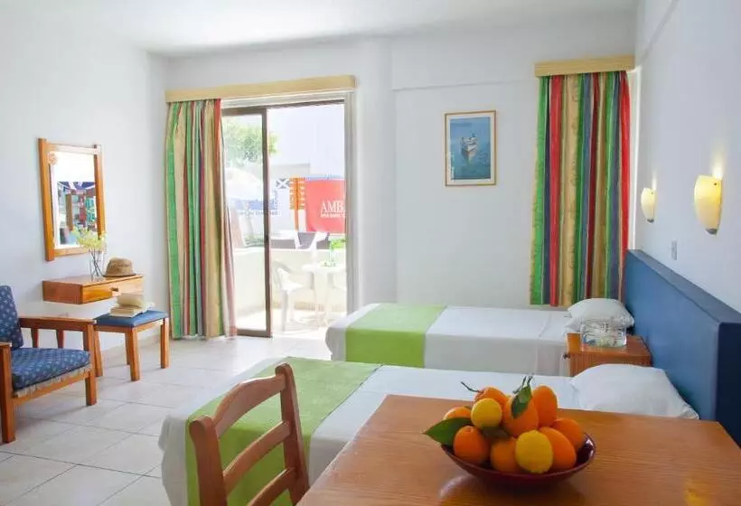 استودیوی استاندارد, Paloma Hotel Apartments
