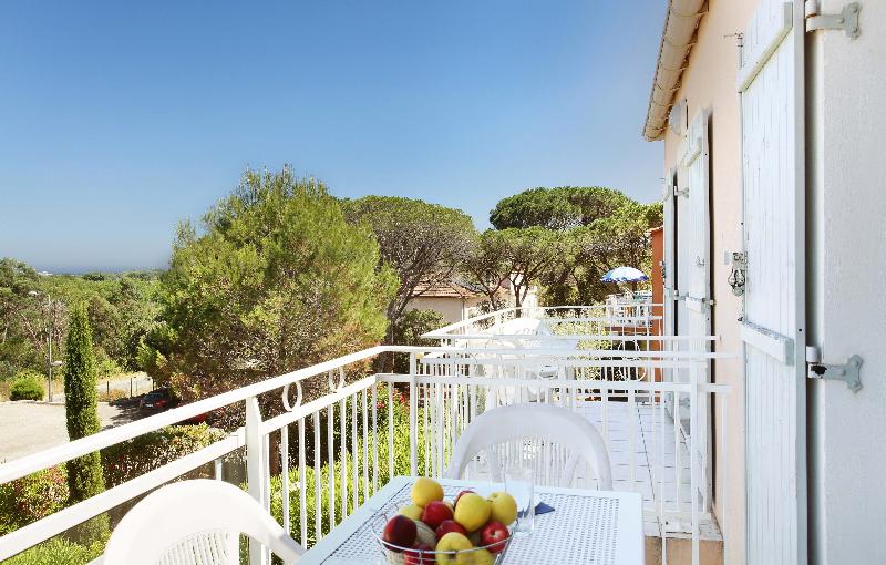 Апартаменты 3 Спальни, Residence Odalys Domaine Des Eucalyptus