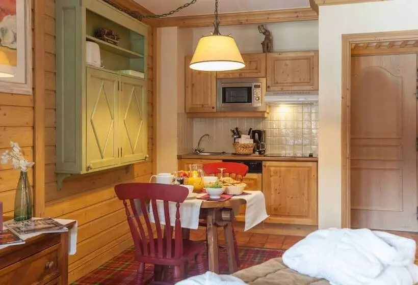 استودیوی استاندارد, Résidence Pierre & Vacances Premium Arc 1950 Le Village