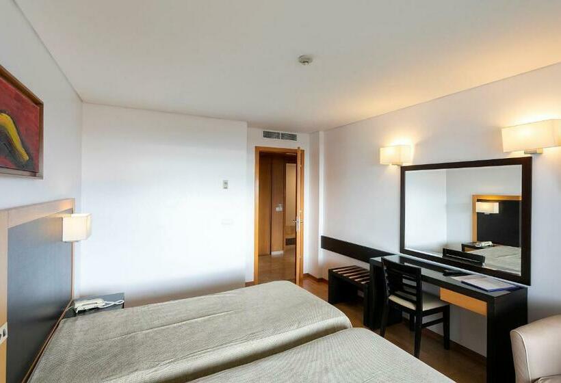 침실 1개 아파트, Antillia