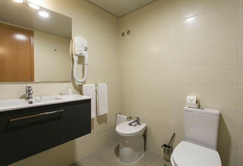 침실 1개 아파트, Antillia