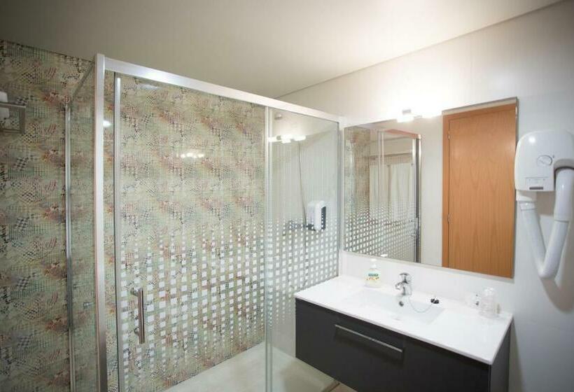 스탠다드 싱글 룸, Antillia