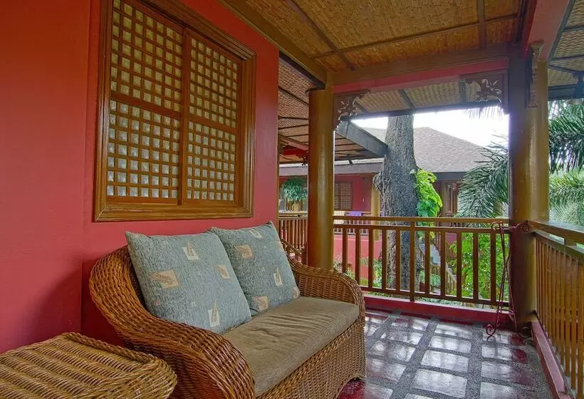 کابین, Boracay Tropics Resort