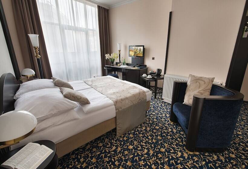 Номер бизнес-класса, Ea Hotel Royal Esprit