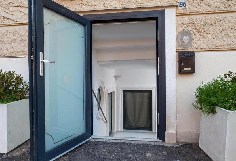 Apartamento 1 Dormitorio, Giolitti Suite