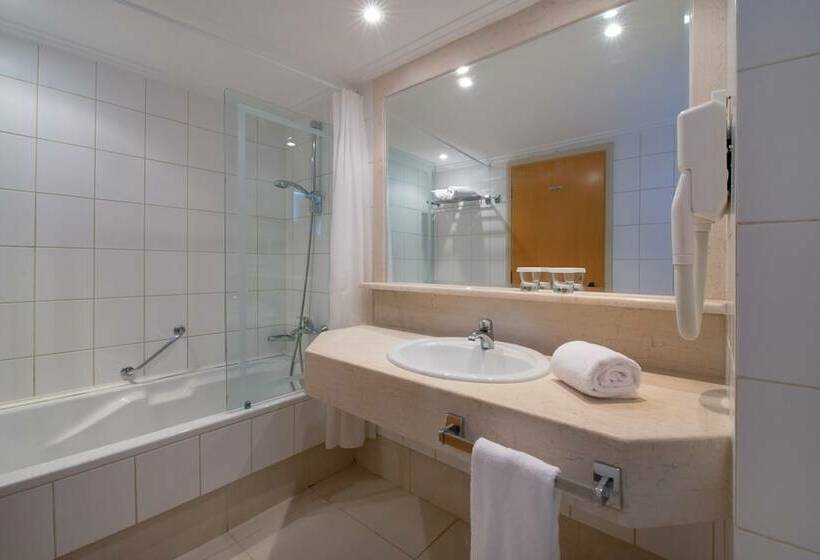 בקתה סטנדרטית עם נוף לים, Iberostar Selection Creta Marine