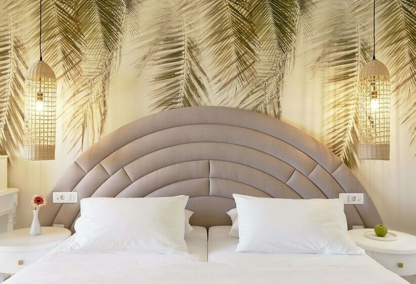 חדר משפחתי נוף לגינה, Iberostar Selection Creta Marine