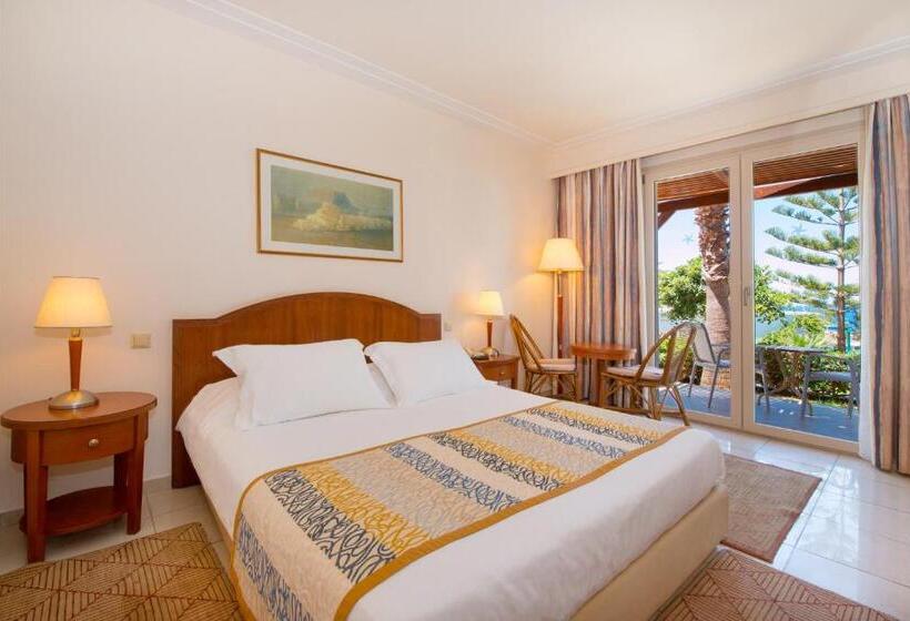 חדר משפחתי נוף לגינה, Iberostar Selection Creta Marine